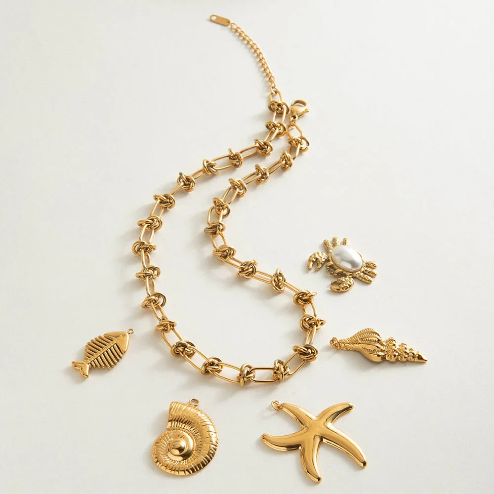 Elegant Luxe Gold Knot Necklace, 18K gold-plated with woven knot design, symbolizing connection and strength, perfect for adding sophistication to any outfit.