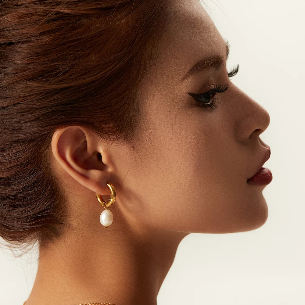 Single Pearl Drop Chain Earrings – Waterproof 18K Gold Plated Earrings | Ezra Gems
