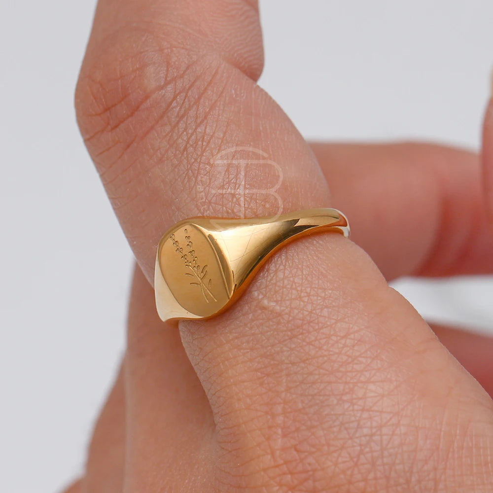 Engraved Wildflower Signet Ring – Waterproof 18K Gold Plated Ring | Ezra Gems