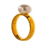 Shell Pearl Geometric Ring