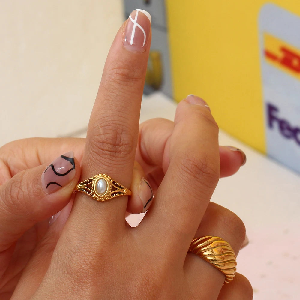 Hollow Texture Pearl Band Ring – Waterproof 18K Gold Plated Ring | Ezra Gems