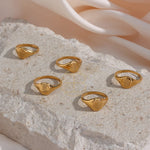 Engraved Wildflower Signet Ring – Waterproof 18K Gold Plated Ring | Ezra Gems