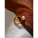 Shell Pearl Geometric Ring