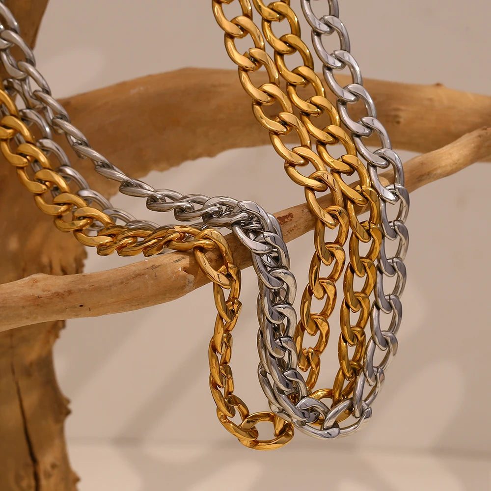Minimalist Cuban Polished Chain Necklace – Waterproof 18K Gold Plated Necklace | Ezra Gems