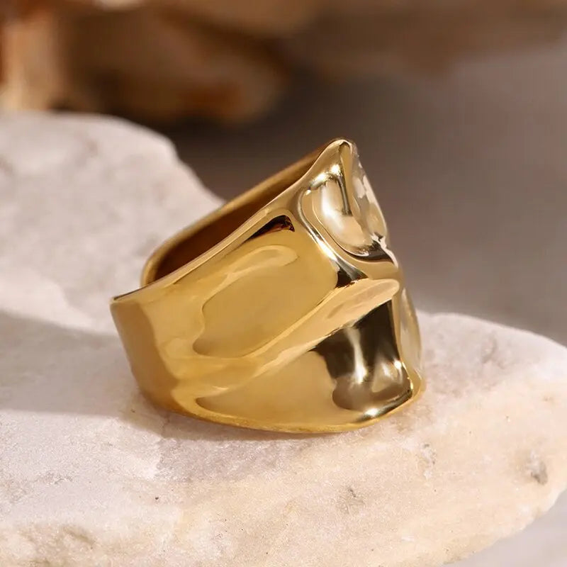 Hammered Texture Wide Open Ring – Waterproof 18K Gold Plated Ring | Ezra Gems