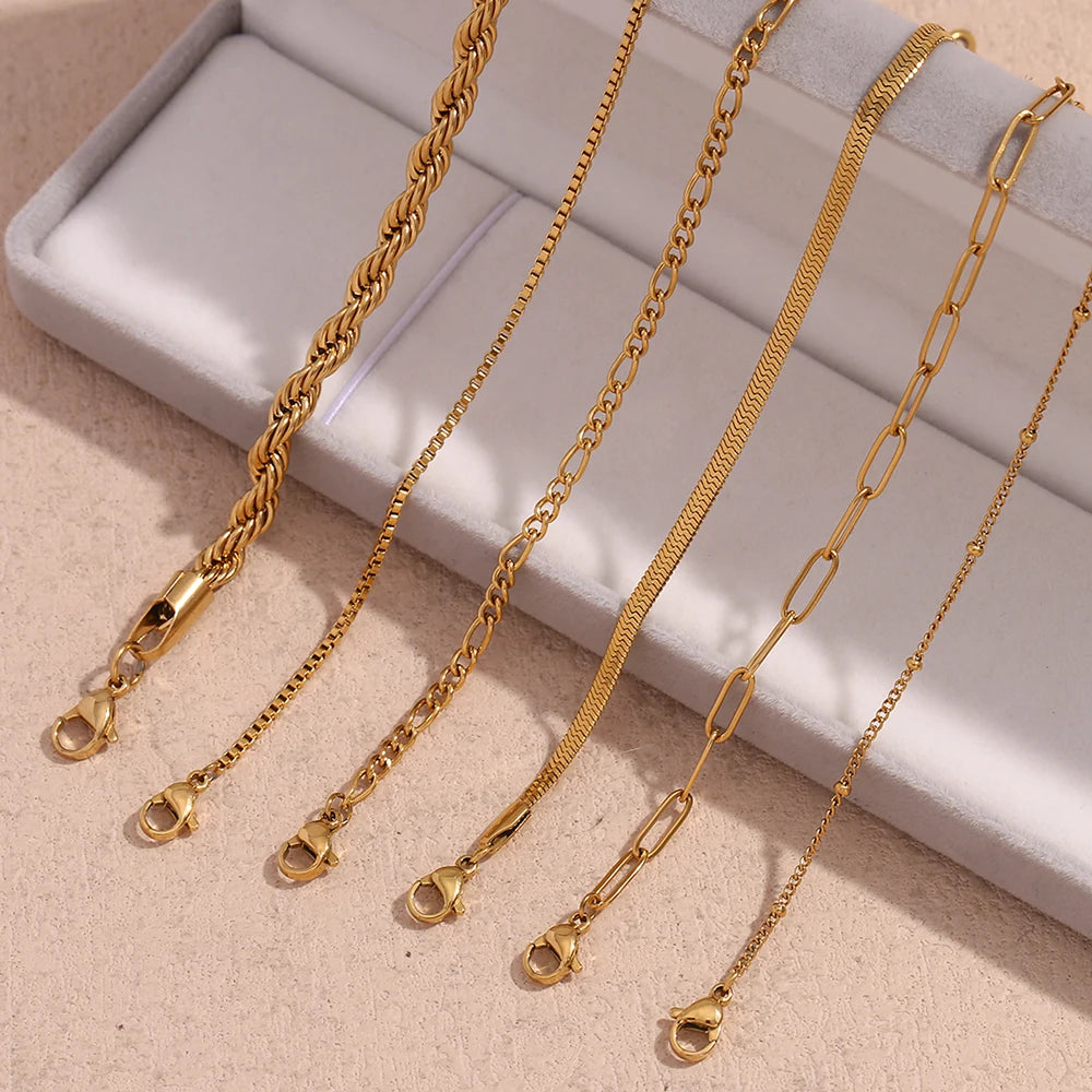 Classic Chain Link Bracelet – Waterproof 18K Gold Plated Bracelet | Ezra Gems