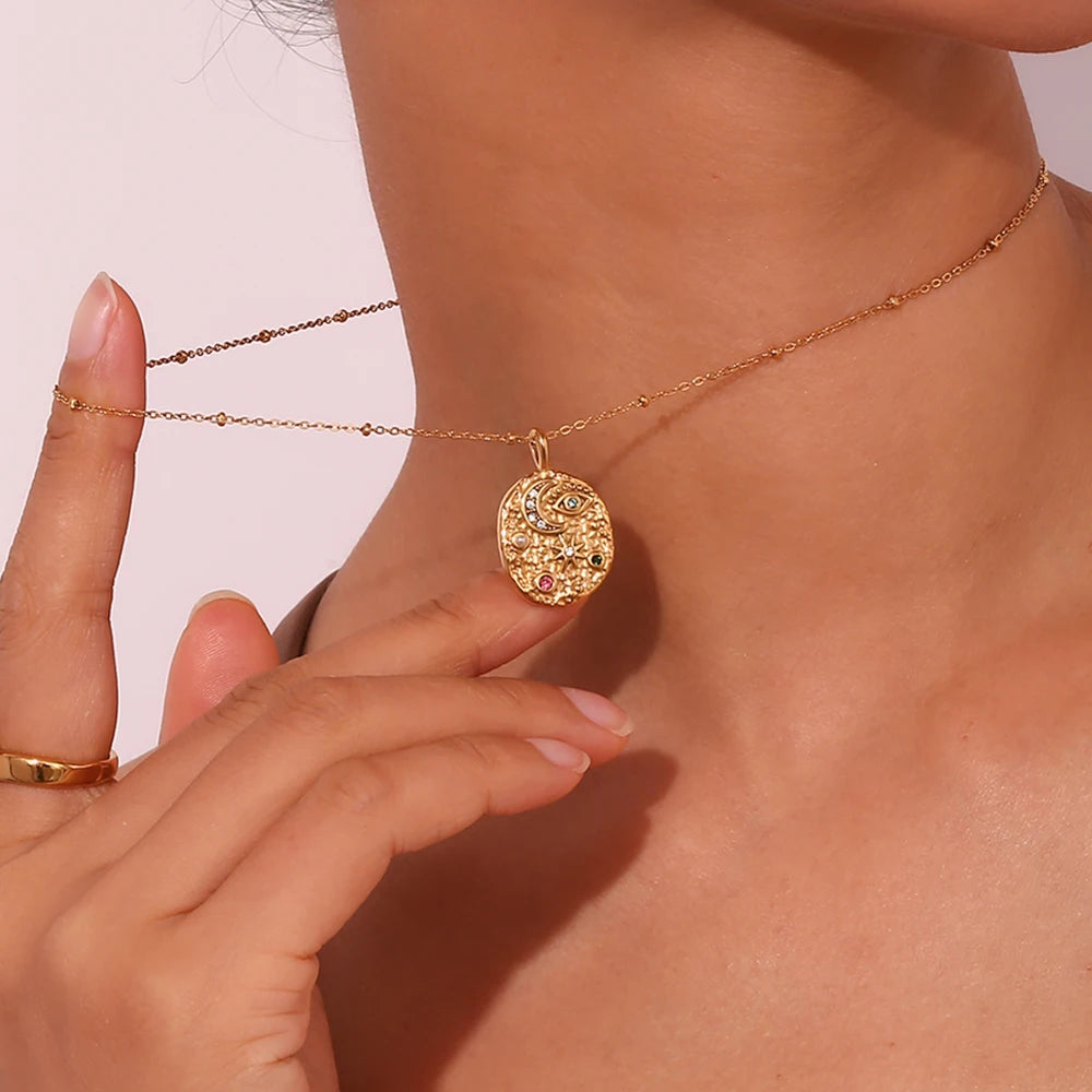 Star Moon Texture Zircon Necklace – Waterproof 18K Gold Plated Necklace | Ezra Gems