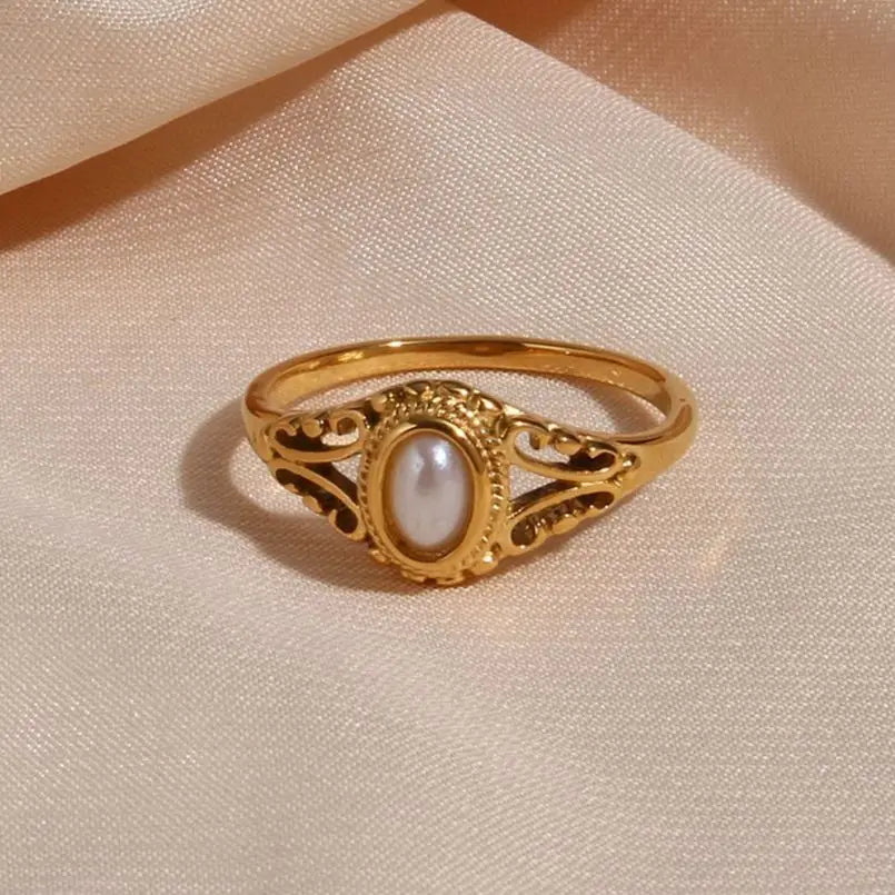 Hollow Texture Pearl Band Ring – Waterproof 18K Gold Plated Ring | Ezra Gems