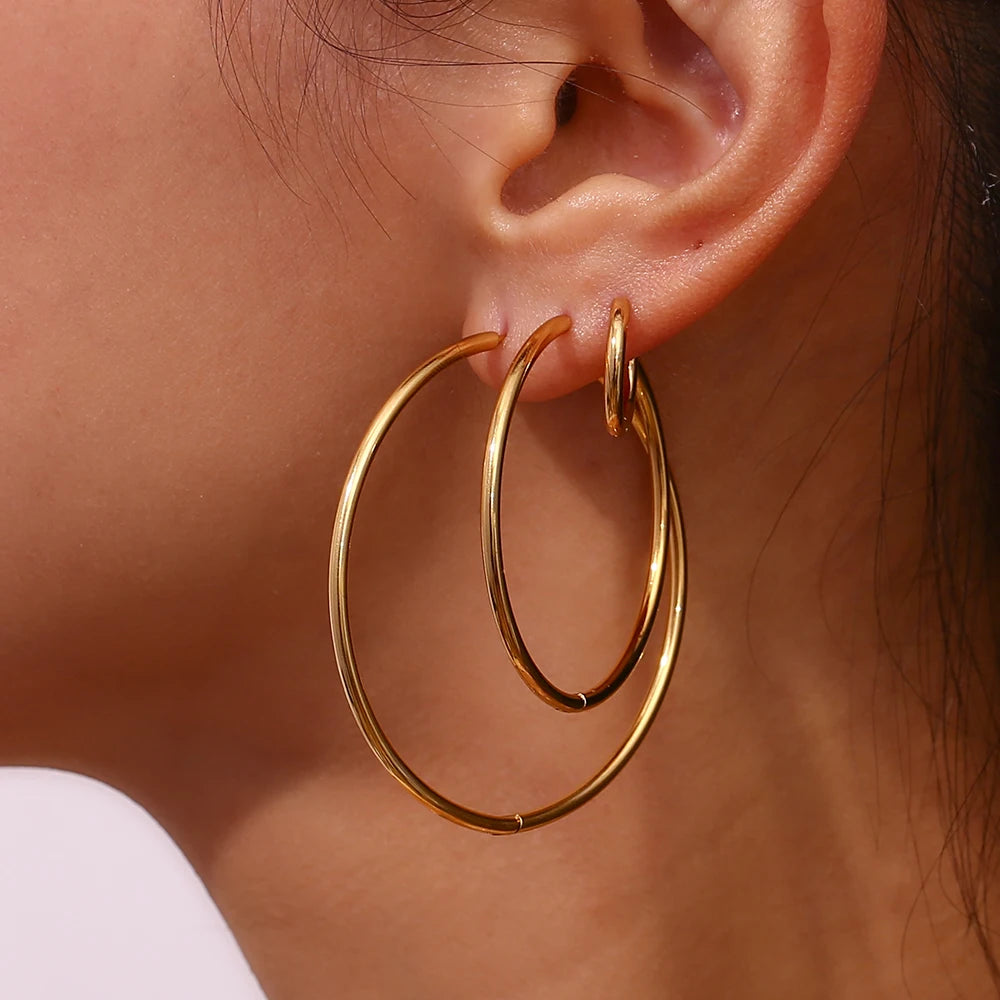 Minimalist Round Loop Hoop Earrings – Waterproof 18K Gold Plated Earring | Ezra Gems