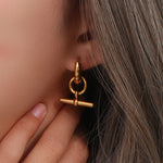 Minimalist T-Bar Pendant Necklace – Waterproof 18K Gold Plated Necklace | Ezra Gems