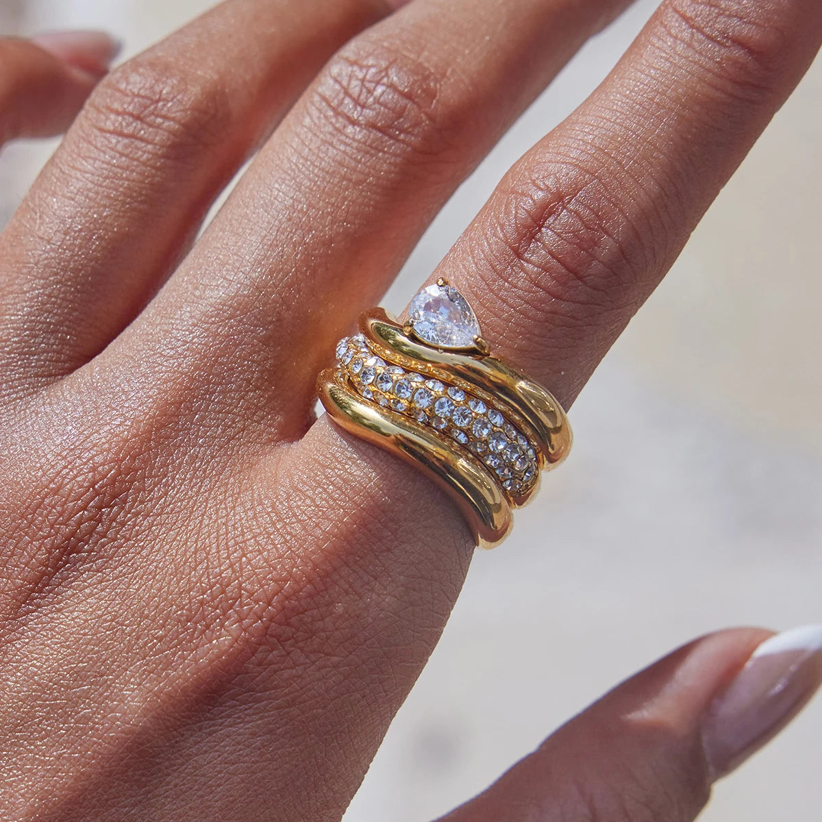 Wave Curve Zirconia Stacking Ring – Waterproof 18K Gold Plated Ring | Ezra Gems
