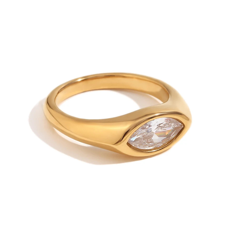 Horse Eye Zircon Signet Ring – Waterproof 18K Gold Plated Ring | Ezra Gems