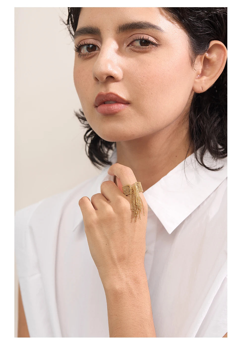 Gold-toned stainless steel adjustable chain tassel finger ring