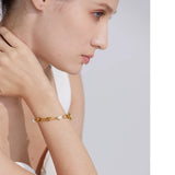 Natural Pearl Gold Knots Necklace and Bracelet Set