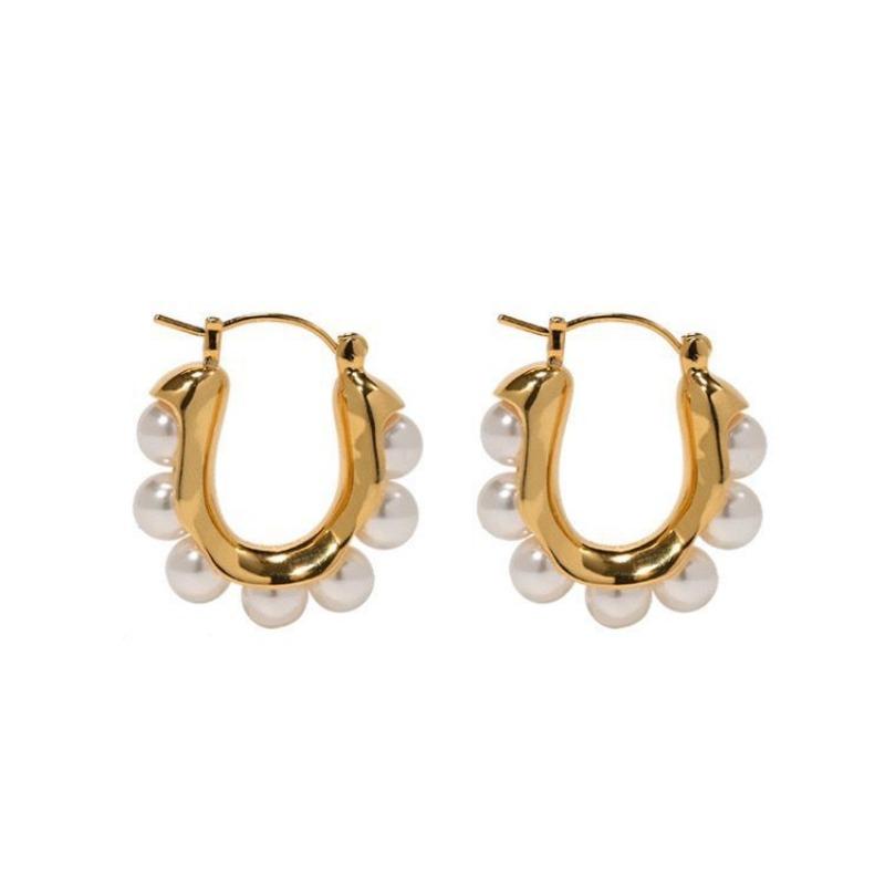 Elegant pearl U-shaped hoop earrings with 18k gold plating, combining modern style with timeless sophistication