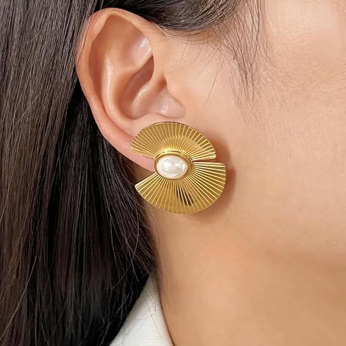 Gold hyperbolic pearl stud earrings with real freshwater pearls—classic, elegant, and perfect for everyday or evening looks