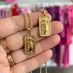 Stylish Star Tarot Card Necklace with cubic zirconia, a symbol of hope and possibility for those seeking inspiration and personal growth.